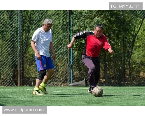实况足球2008游民攻略分享与技巧交流平台,畅享足球游戏乐趣与精彩对战体验 实况足球2008游民攻略分享与技巧交流平台,畅享足球游戏乐趣与精彩对战体验